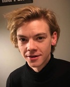 Thomas Sangster : thomas-sangster-1580229352.jpg