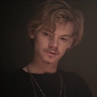 Thomas Sangster : thomas-sangster-1603922592.jpg