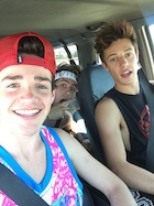 Aaron Carpenter : TI4U1460868121.jpg