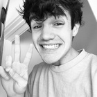 Aaron Carpenter : aaron-carpenter-1507199761.jpg