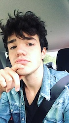 Aaron Carpenter : aaron-carpenter-1508739841.jpg