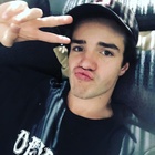 Aaron Carpenter : aaron-carpenter-1538362201.jpg