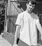 Aaron Carpenter : aaron-carpenter-1564343641.jpg