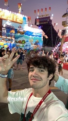 Aaron Carpenter : aaron-carpenter-1629549182.jpg