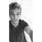 Aaron Carter : aaron-carter-1425425401.jpg