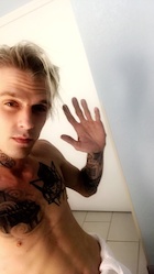 Aaron Carter : aaron-carter-1500312961.jpg