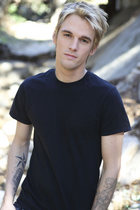 Aaron Carter : aaron_carter_1235276968.jpg