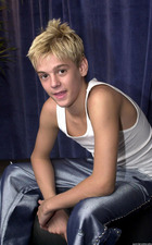 Aaron Carter : aaron_carter_1243921383.jpg