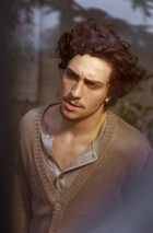 Aaron Johnson : aaron-johnson-1364679943.jpg