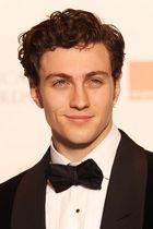 Aaron Johnson : aaron_johnson_1277235931.jpg