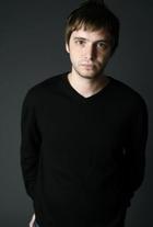 Aaron Stanford : aaron_stanford_1295559017.jpg