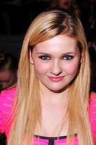 Abigail Breslin : abigail-breslin-1379958101.jpg