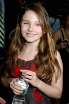 Abigail Breslin : abigail_breslin_1269458455.jpg