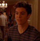 Adam Brody : adam_brody_1167504417.jpg