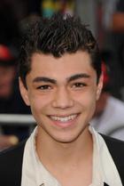 Adam Irigoyen : adam-irigoyen-1330979201.jpg