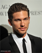 Adam Senn : adam-senn-1337646616.jpg