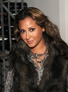 Adrienne Bailon : adrienne-bailon-1335421645.jpg