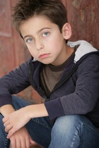 Aidan Gallagher : aidan-gallagher-1418220976.jpg