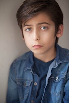 Aidan Gallagher : aidan-gallagher-1465438610.jpg