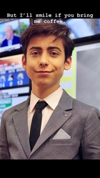 Aidan Gallagher : aidan-gallagher-1528233439.jpg