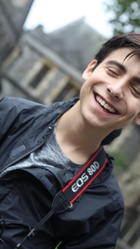 Aidan Gallagher : aidan-gallagher-1539727830.jpg