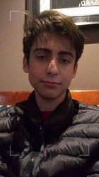 Aidan Gallagher : aidan-gallagher-1540082979.jpg