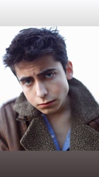 Aidan Gallagher : aidan-gallagher-1545679635.jpg