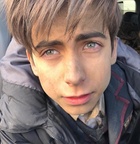 Aidan Gallagher : aidan-gallagher-1551130351.jpg