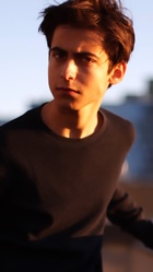 Aidan Gallagher : aidan-gallagher-1573665107.jpg