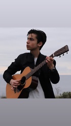 Aidan Gallagher : aidan-gallagher-1575192311.jpg