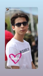 Aidan Gallagher : aidan-gallagher-1579812440.jpg