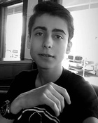 Aidan Gallagher : aidan-gallagher-1580247880.jpg