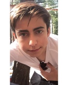 Aidan Gallagher : aidan-gallagher-1623597372.jpg