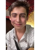 Aidan Gallagher : aidan-gallagher-1633977501.jpg