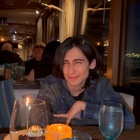 Aidan Gallagher : aidan-gallagher-1730653913.jpg