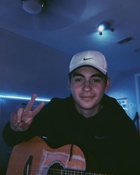 Alex Angelo : alex-angelo-1600047541.jpg