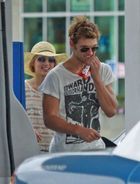 Alex Pettyfer : alex_pettyfer_1295202129.jpg