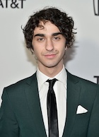 Alex Wolff : alex-wolff-1518426820.jpg