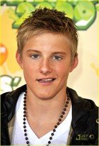 Alexander Ludwig : alexanderludwig_1238961423.jpg