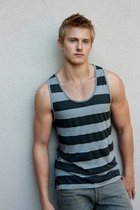 Alexander Ludwig : alexanderludwig_1301150301.jpg