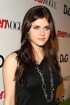 Alexandra Daddario : alexandra-daddario-1376671830.jpg