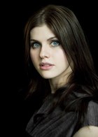 Alexandra Daddario : alexandra-daddario-1377714546.jpg