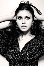 Alexandra Daddario : alexandra-daddario-1377714601.jpg