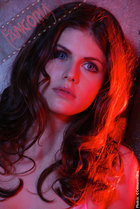 Alexandra Daddario : alexandra-daddario-1378057970.jpg