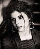 Alexandra Daddario : alexandra-daddario-1378604671.jpg