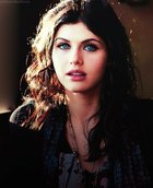 Alexandra Daddario : alexandra-daddario-1379008110.jpg