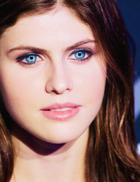 Alexandra Daddario : alexandra-daddario-1379620686.jpg