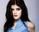 Alexandra Daddario : alexandra-daddario-1380577443.jpg