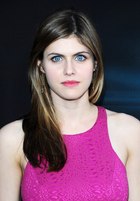 Alexandra Daddario : alexandra-daddario-1382471310.jpg