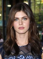 Alexandra Daddario : alexandra-daddario-1383155124.jpg